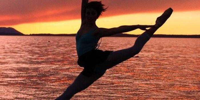 736x1104 Gymnastics Wallpaper - IdleWP