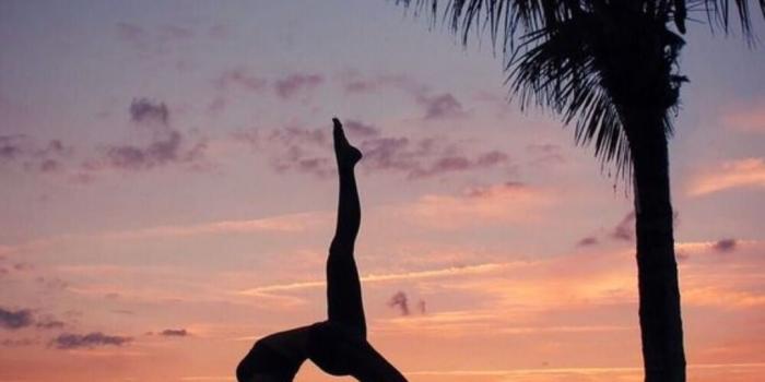 1080x1080 Gymnastics Wallpaper - EnWallpaper