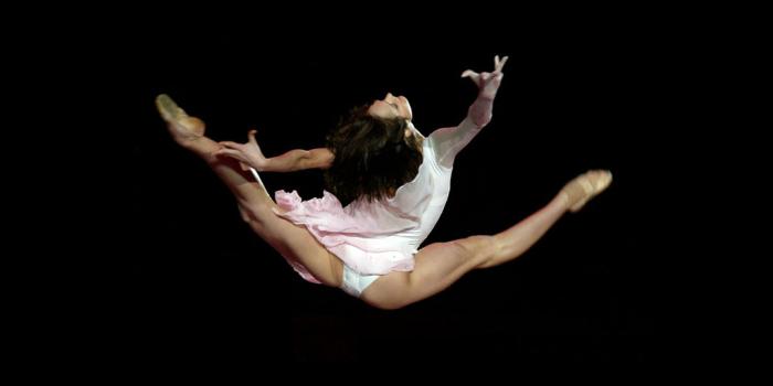 1024x768 Free download Rhythmic Gymnastics View topic Wallpapers [1024x768] for your  Desktop, Mobile & Tablet | Explore 75+ Gymnastics Wallpaper | Gymnastics  Wallpaper for Rooms, I Love Gymnastics Wallpaper, Gymnastics Wallpaper  Border