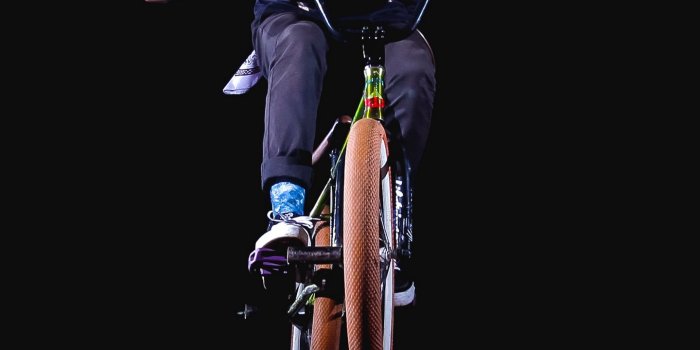 1440x2560 Download wallpaper 1440x2560 bmx, bike, cyclist, jump, stunt, extreme qhd  samsung galaxy s6, s7, edge, note, lg g4 hd background