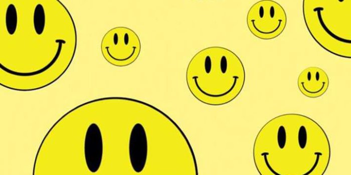 720x1280 Aesthetic Smiley Face Wallpapers