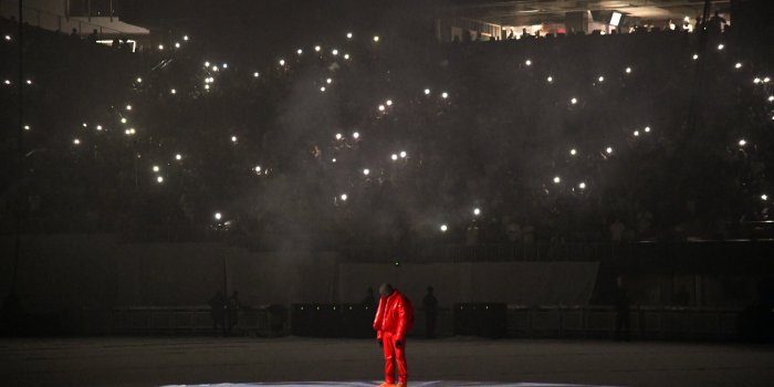 2048x1365 Kanye West Donda Wallpapers - Top Free Kanye West Donda Backgrounds -  WallpaperAccess