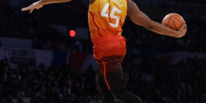 1000x1394 The 26 Most Mesmerizing Photos From NBA Slam Dunk Contests