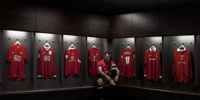 2932x2932 2932x2932 Manchester United HD Ipad Pro Retina Display HD 4k Wallpapers,  Images, Backgrounds, Photos and Pictures