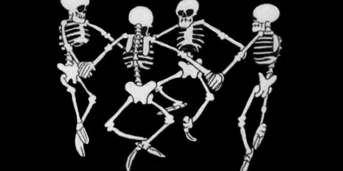 800x1422 Spooky Wallpaper