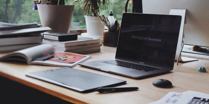 1000x1333 100+ Work Images [HD] | Download Free Images on Unsplash