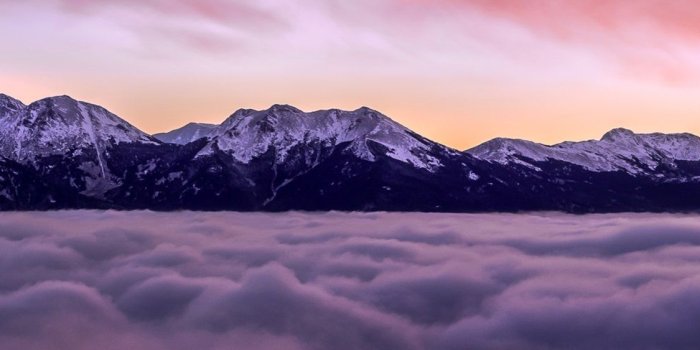 1125x2436 Cool 4K Wallpapers for Desktop, iPad & iPhone