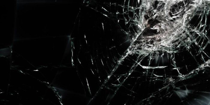 1000x1500 Broken Screen Wallpapers APK for Android Download