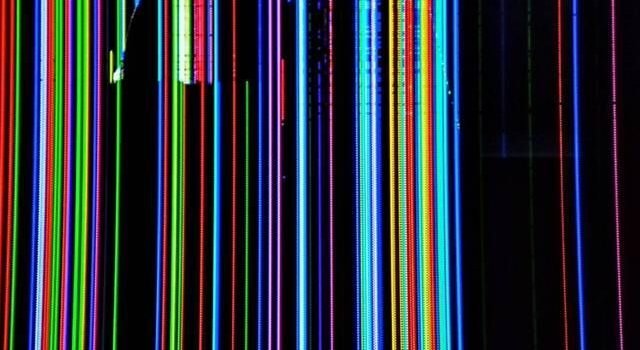 640x1280 Broken Screen Wallpaper - NawPic
