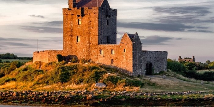 1125x2436 ireland iPhone Wallpapers Free Download