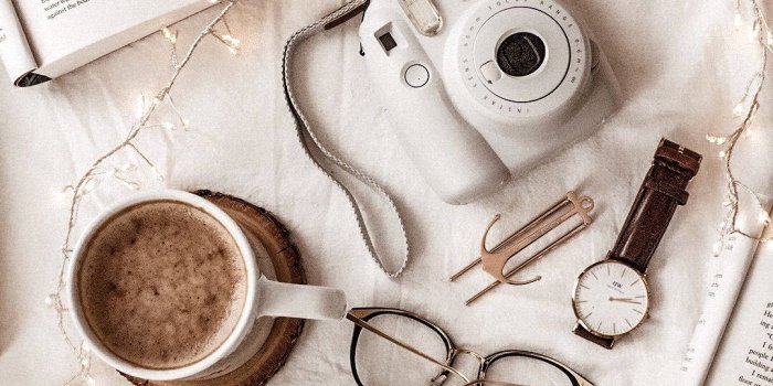 1080x1620 Download Minimalist Artsy Stuff Beige Aesthetic Wallpaper | Wallpapers.com