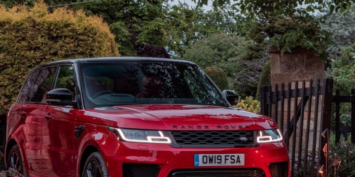 1080x1920 1080x1920 Red Range Rover, SUV wallpaper | Range rover, Range rover car,  Red range rover