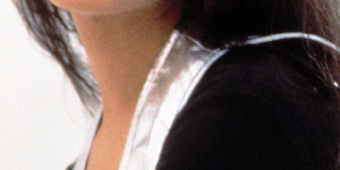 1125x2436 Selena Perez iPhone 11 Wallpapers Free Download