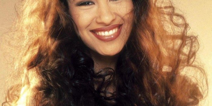 1024x1471 Selena Quintanilla Wallpapers