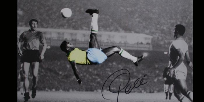 1060x1060 Pelé HD Wallpapers / Desktop and Mobile Images & Photos