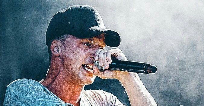 676x1200 Nf Rapper Wallpapers - Top Free Nf Rapper Backgrounds - WallpaperAccess