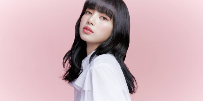 1920x1200 Download Black-haired Lalisa Manoban Wallpaper | Wallpapers.com