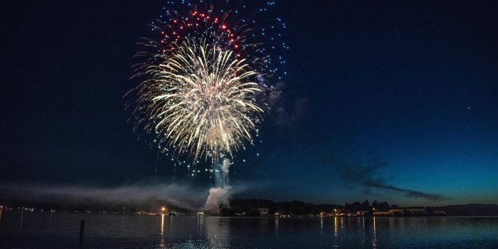 3072x1728 7680x4320 Fireworks Explosion Above Water Body 8k 8k HD 4k Wallpapers,  Images, Backgrounds, Photos and Pictures