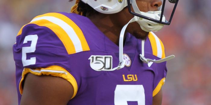 1656x2560 4K Justin Jefferson Wallpaper Discover more wallpaper.  https://www.ixpap.com/4k-justin-jefferson-wall… | Nfl football wallpaper,  Lsu football, Nfl football pictures