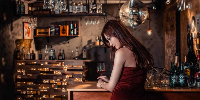 4703x3135 4K Bar Wallpapers | Background Images