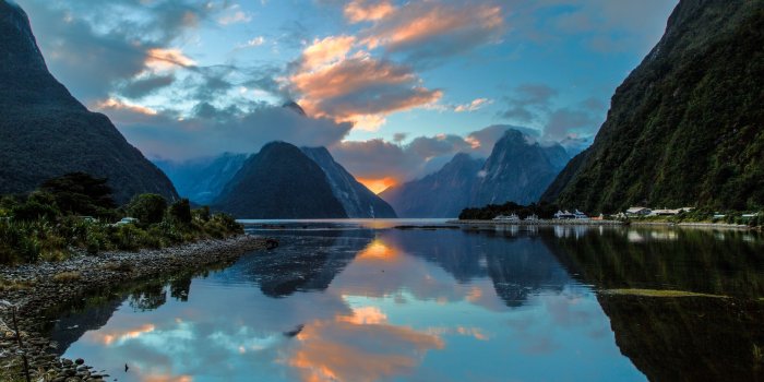 2560x1600 Download wallpaper 2560x1600 milford sound, new zealand, bay, reflection,  mountains widescreen 16:10 hd background