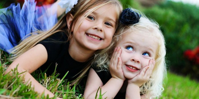 1920x1179 Two Little Sister Wallpapers - 1920x1179 - 232564