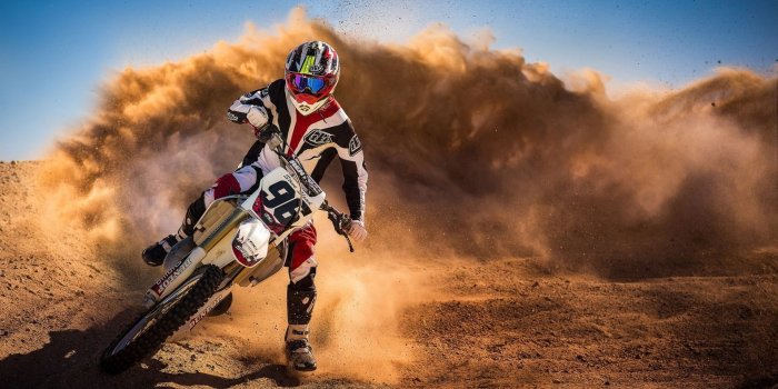 1920x1080 White And Black Motocross Dirt Bike Wallpaper, Motorcycle, Dirt Bikes,  Sport - Wallpaperforu