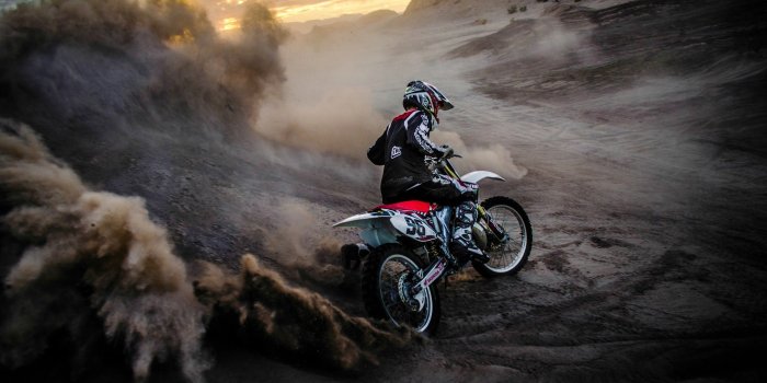 2560x1600 Honda Dirt Bike Wallpapers - Top Free Honda Dirt Bike Backgrounds -  WallpaperAccess