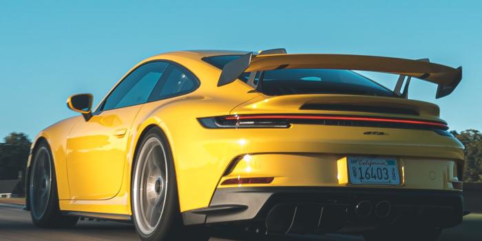 2260x4000 Porsche 911 GT3 2022 rear Wallpaper ID:9663