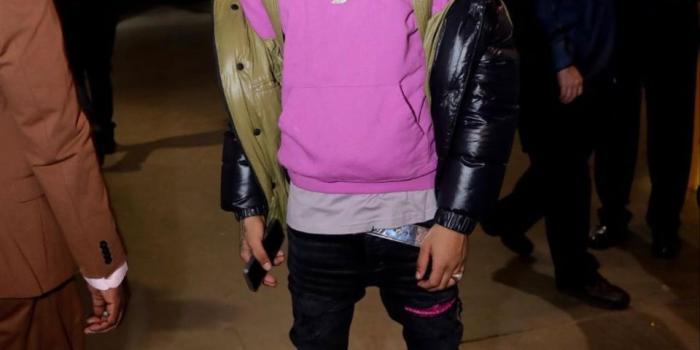 960x1200 Download this awesome wallpaper