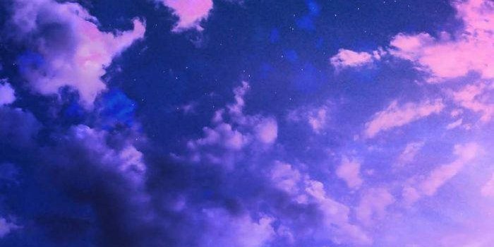 700x1244 Download Iphone 12 Pro Purple Sky Wallpaper | Wallpapers.com