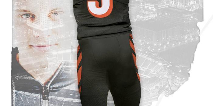 887x1920 Download Cincinnati Bengals Joe Burrow Wallpaper | Wallpapers.com