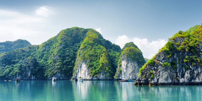 5120x3200 Ha Long Bay, Vietnam Ultra HD Desktop Background Wallpaper for 4K UHD TV :  Widescreen & UltraWide Desktop & Laptop : Tablet : Smartphone