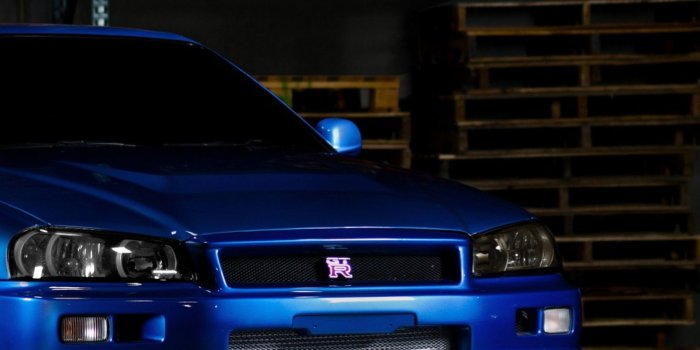 2048x2048 Download Wallpaper Nissan skyline, Gtr, R34, Blue, Front .