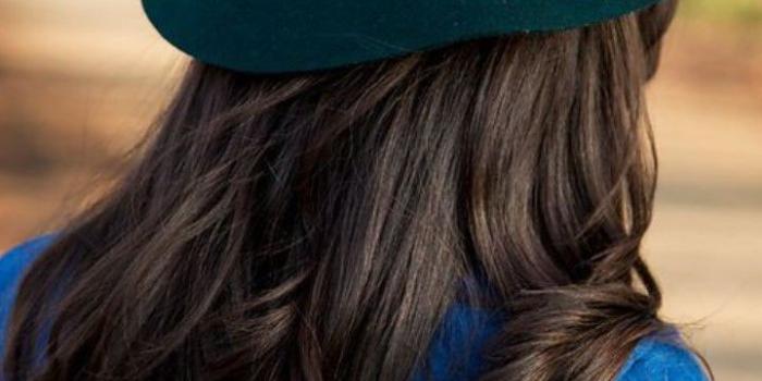 720x1544 Girly wallpaper | Girl with hat, Outfits with hats, Stylish girl images