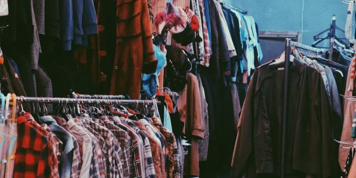 1000x1252 Thrift Shop Pictures | Download Free Images on Unsplash