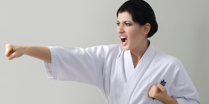 4000x2649 874937 4K, Karate, Fist, Gray background, Hands, Brunette girl, Screaming,  Uniform, To hit - Rare Gallery HD Wallpapers