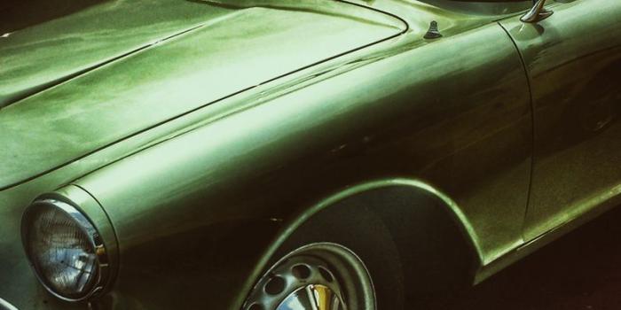 800x1420 Download wallpaper 800x1420 car, retro, vintage, old, style, glitter iphone  se/5s/5c/5 for parallax hd background