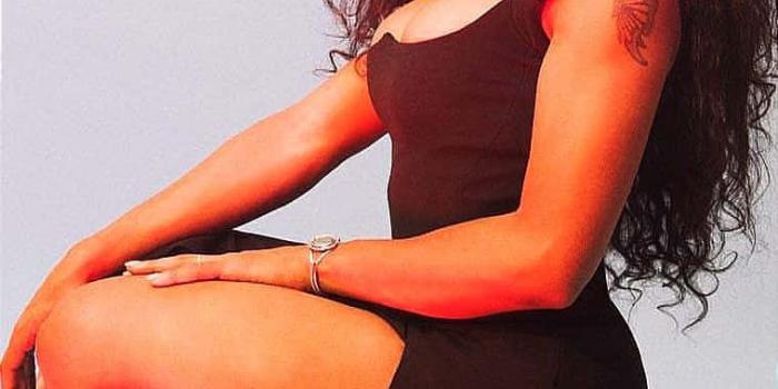 759x1350 Download Sza Wallpaper | Wallpapers.com