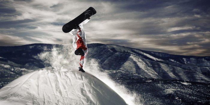 2560x1440 Red Bull Snowboarding Wallpapers
