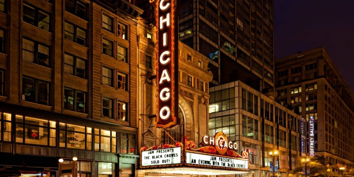 3600x2400 chicago, Usa, Theater, Illuminated, City, Night Wallpapers HD / Desktop and  Mobile Backgrounds