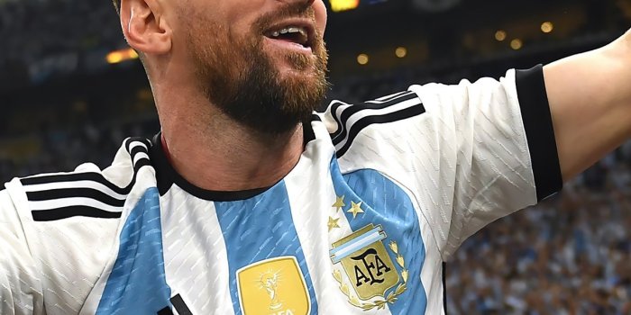 1220x2160 Lionel Messi FIFA World Cup Wallpaper 4k Ultra HD ID:11266