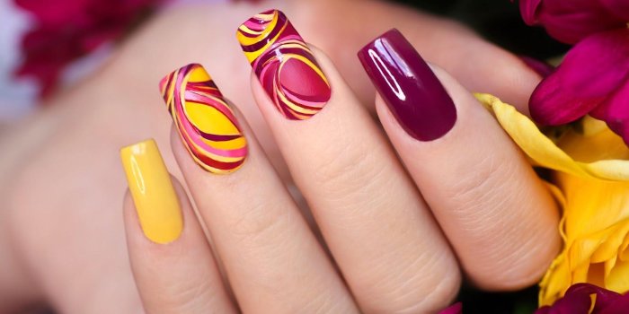 1600x1066 50 Cute Acrylic Nails Ideas For Every Occasion (2023)