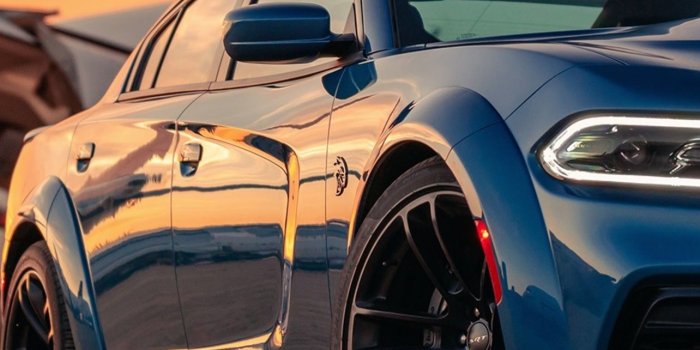 1284x2778 dodge durango srt iPhone Wallpapers Free Download