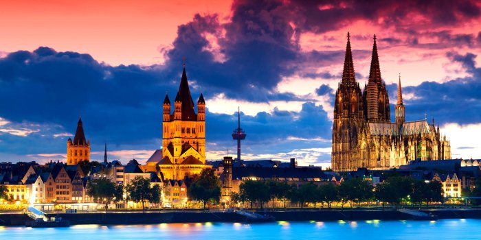2560x1600 Cologne, Germany [2560 x 1600] : r/wallpapers
