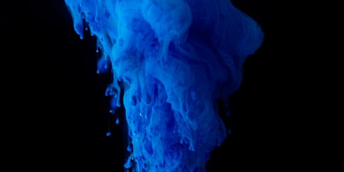 1000x1498 550+ Black And Blue Background Pictures | Download Free Images on Unsplash