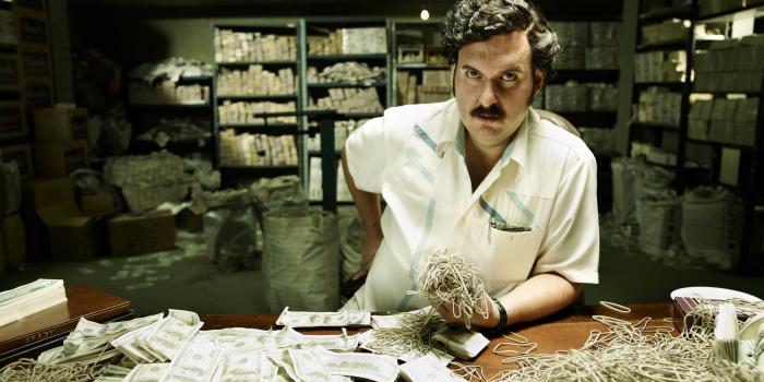 1920x1440 Download Pablo Escobar From The Drug Lord Wallpaper | Wallpapers.com