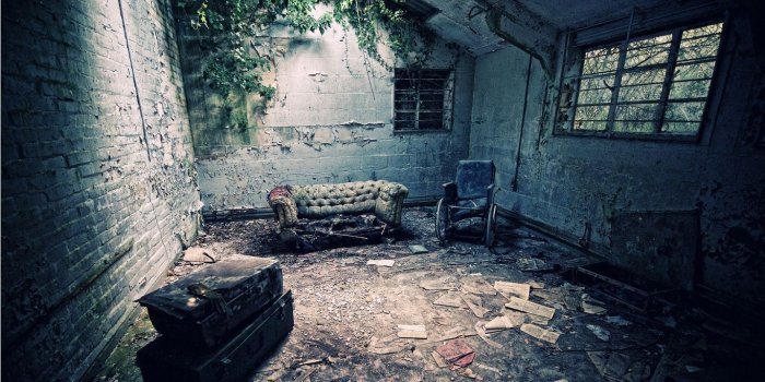 1366x768 Horror Hospital Wallpapers - Top Free Horror Hospital Backgrounds -  WallpaperAccess