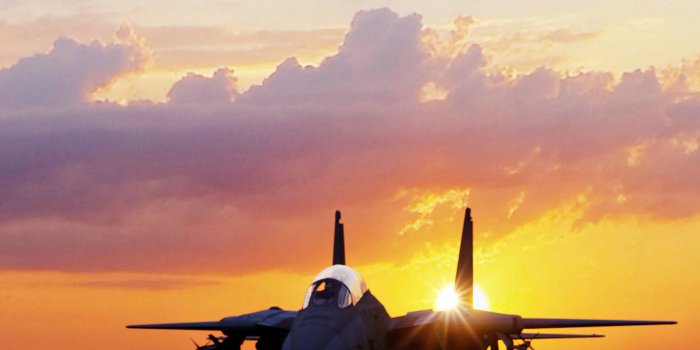 1376x1920 Download Top Gun Maverick Poster 2022 Wallpaper | Wallpapers.com