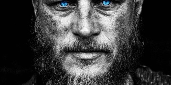 1547x1920 Download Ragnar Lothbrok 4K Vikings Blue Eyes Wallpaper | Wallpapers.com